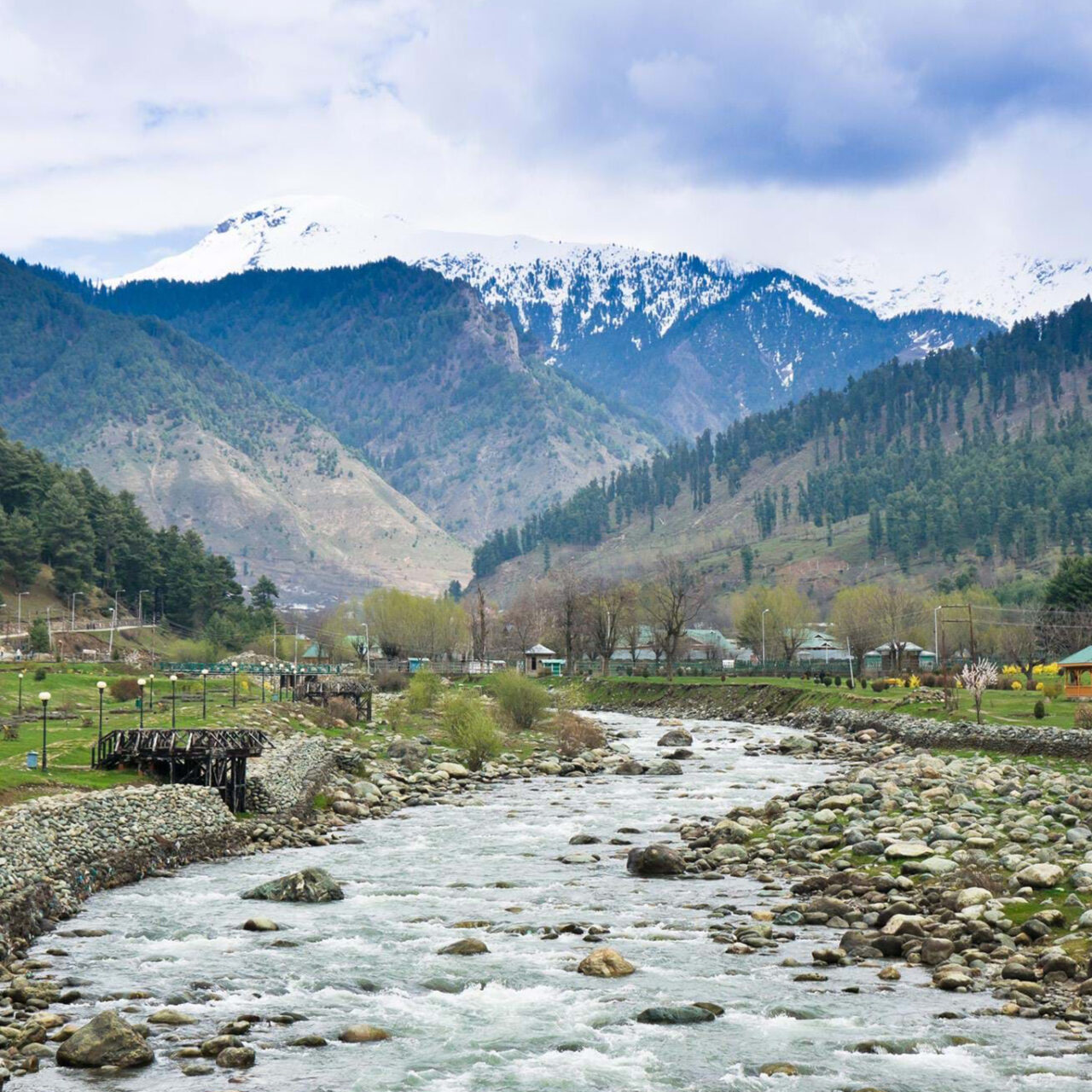 Srinagar / Pahalgam / Gulmarg