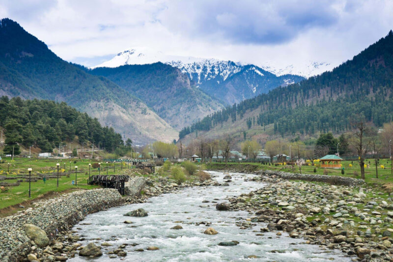 Srinagar / Pahalgam / Gulmarg