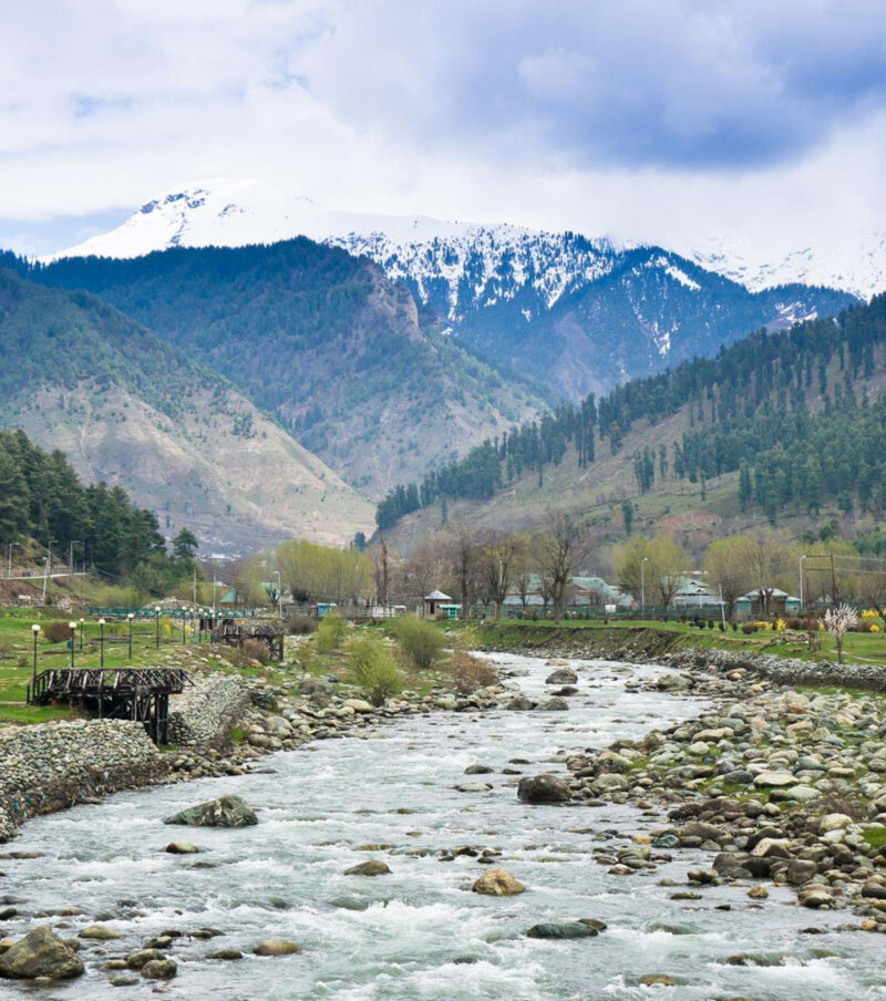 Srinagar / Pahalgam / Gulmarg
