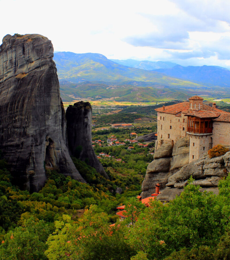 2 Days Delphi – Meteora Monasteries