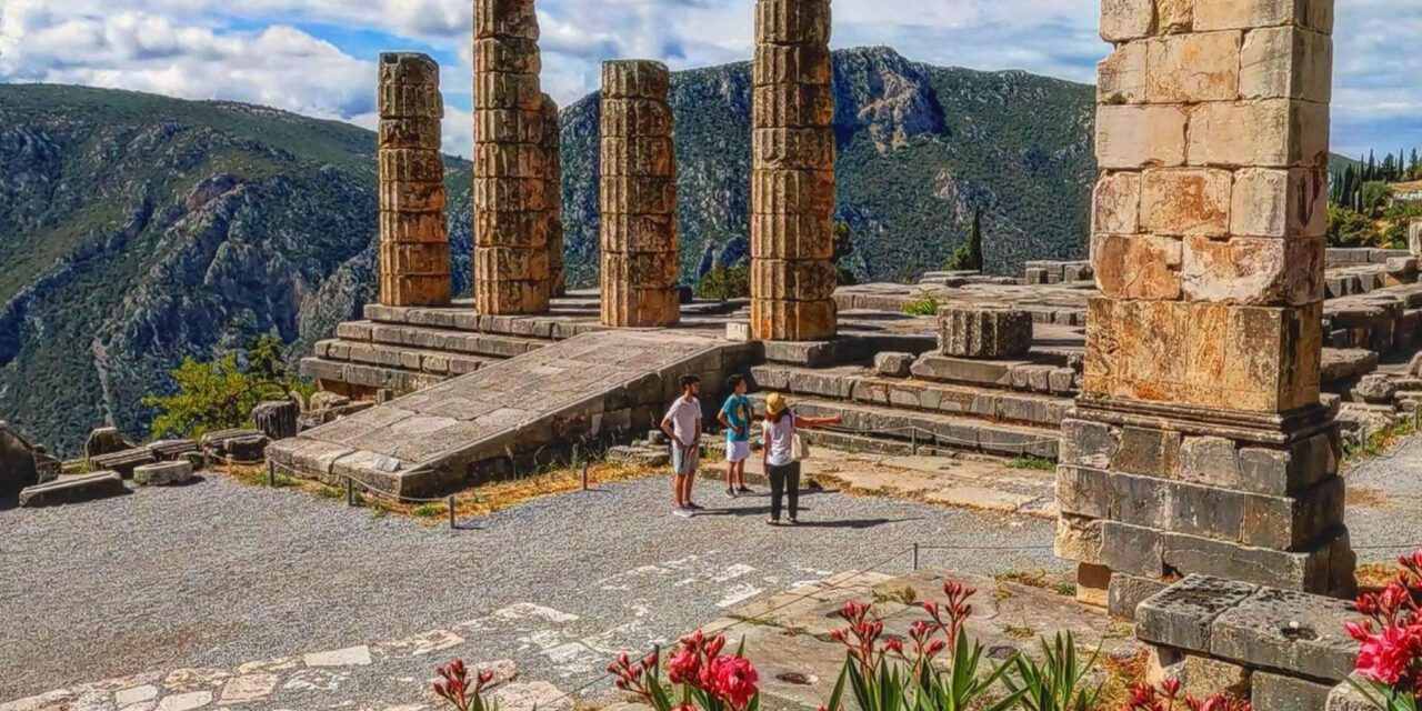 2 Full days Delphi tour