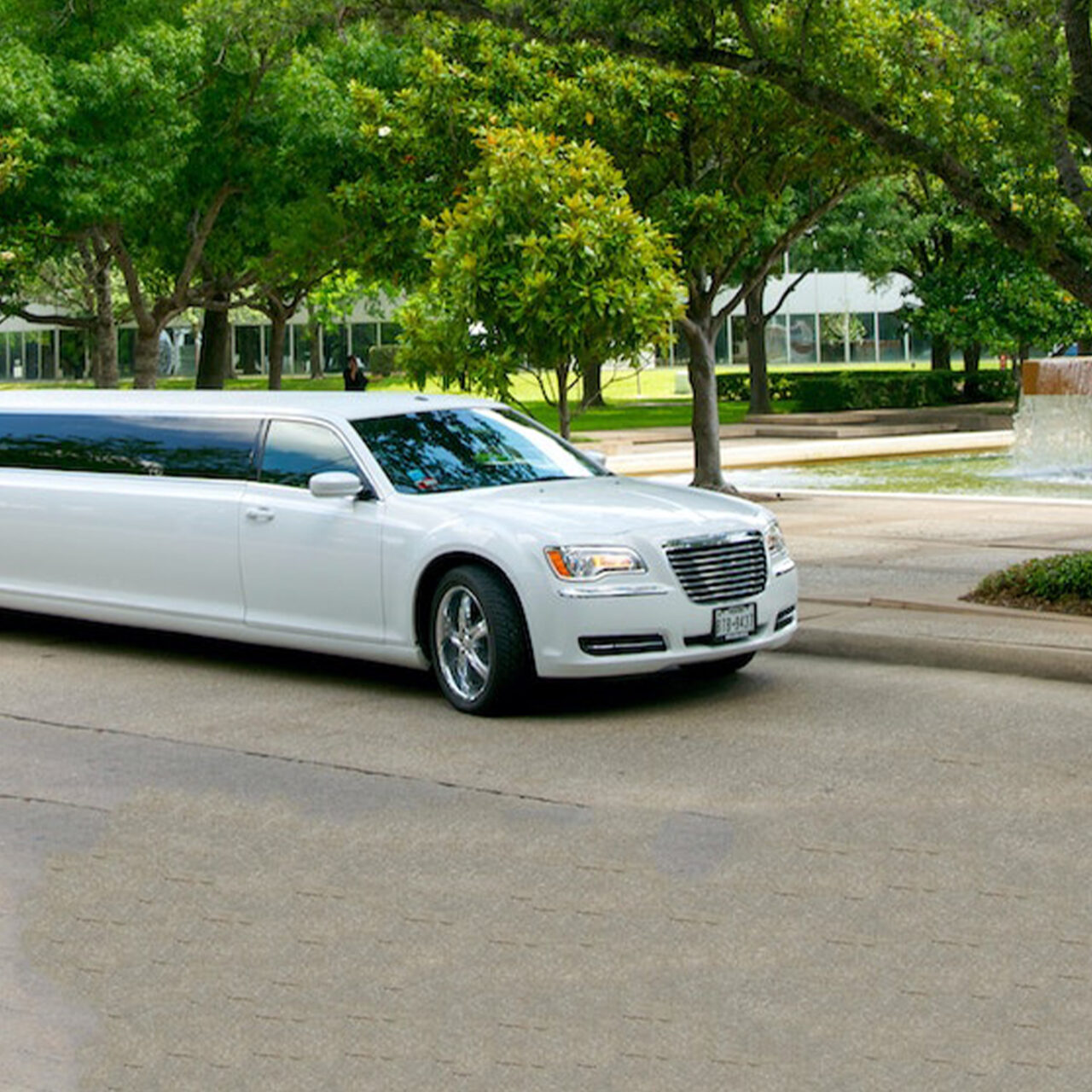 Chrysler Limousine ride Dubai